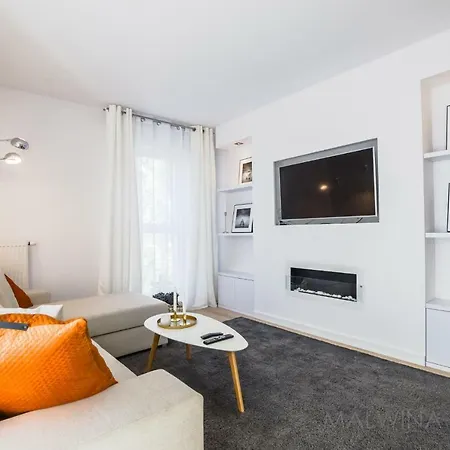 Cztery Oceany Bianco Apartamento *